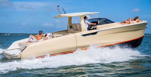 40' 2025 Bellini Yacht + Seabob Brochure